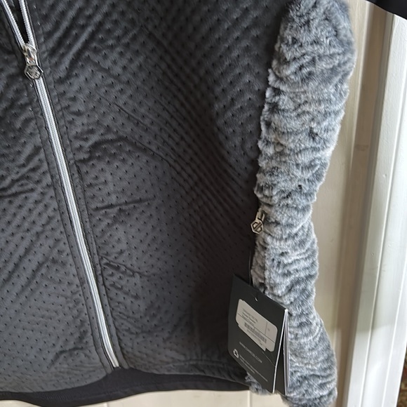 Dare2Be NWT Women’s Black Jacket/Sweater - Picture 4 of 9